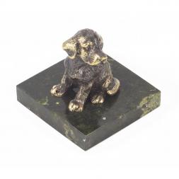 Статуэтка из бронзы и змеевика "Собачка средняя №9"