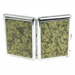 Портсигар 20 сигарет с зажигалкой камень змеевик светлый