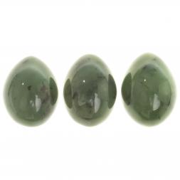 Нефритовое яйцо 2,5х3,2 см