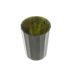 Стопка граненная из камня нефрит 4х4х6 см