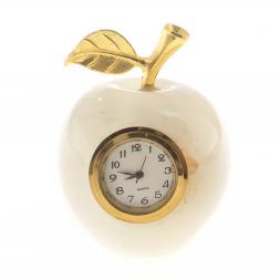 Часы «Яблоко» из бежевого оникса 5×6 см (2)