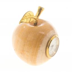 Часы «Яблоко» из бежевого оникса 5×6 см (2)