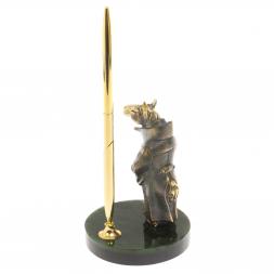 Подставка под ручку "Конь в пальто" камень нефрит