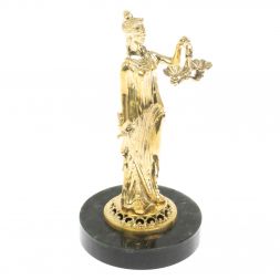 Статуэтка бронзовая "Фемида" на нефрите 7,5х7,5х14,5 см