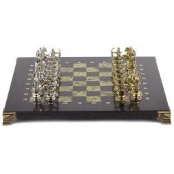 Шахматы подарочные "Римские лучники" 28х28 см из змеевика