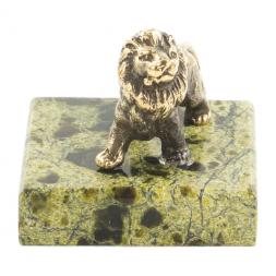 Бронзовая статуэтка "Лев малый" змеевик