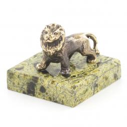 Бронзовая статуэтка "Лев малый" змеевик