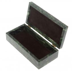 Шкатулка из яшмы и змеевика 18,5х9х6,5 см