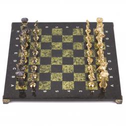 Шахматы "Викинги" из змеевика 40х40 см