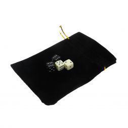 Кубики зарики 1 см черные и белые 4 шт