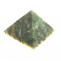 Пирамида из нефрита 5 см