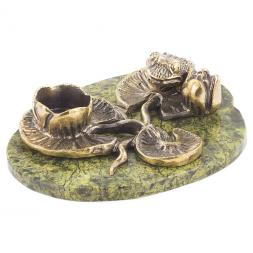 Подсвечник из бронзы и змеевика "Царевна лягушка"