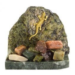 Сувенир "Ящерица на скале" змеевик лемезит