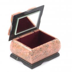 Шкатулка из розового мрамора &amp;quot;Оригинал&amp;quot; 10х8х7,5 мм
