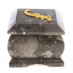 Шкатулка с ящерицей из конгломерата