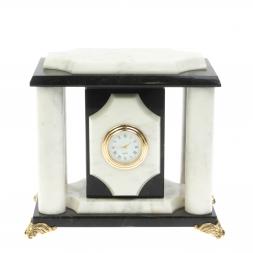 Часы из мрамора 17х12х17 см