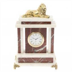 Часы "Лев" из мрамора и креноида