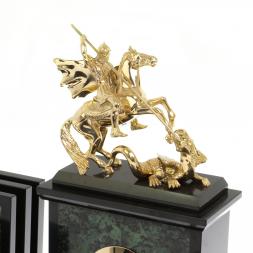 Настольный набор "Георгий Победоносец" из нефрита