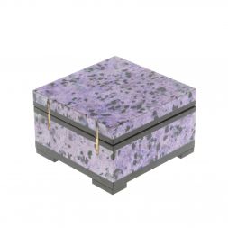 Шкатулка из чароита 8х8х5 см