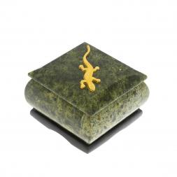 Шкатулка квадратная с прямой ящерицей 6,5х6,5х5 см