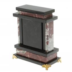 Часы из черного змеевика и креноида