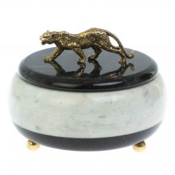 Шкатулка &amp;quot;Гепард&amp;quot; из белого мрамора и змеевика 15х15х12 см