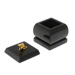 Шкатулка "Мышка" из черного змеевика 4,5х4,5х6 см