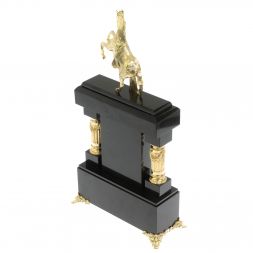 Часы "Конь с попоной" из чароита