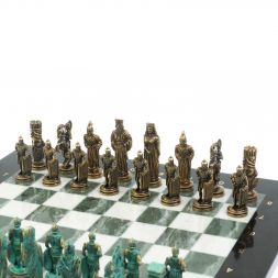 Шахматы "Александр Македонский" фигуры бронза / патина мрамор змеевик 36х36 см