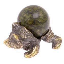 Статуэтка из бронзы "Медведь с шаром" камень змеевик