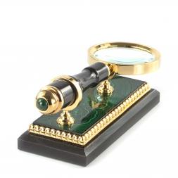 Лупа на подставке из малахита в подарочной коробке