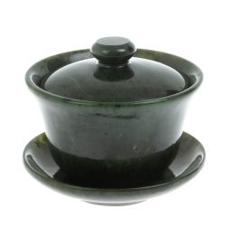 Гайвань из нефрита 9х9х7,5 см